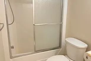 320 Lake Dora Dr, West Palm Beach, FL 33411 - Photo 9