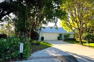 10908 SE Hobart St, Jupiter, FL 33469 - Photo 5