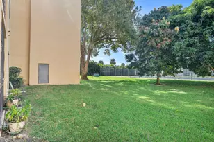 9370 SW 8th St, Boca Raton, FL 33428 - Photo 21