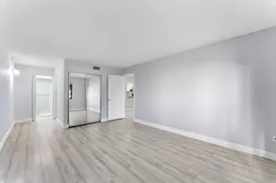 9370 SW 8th St, Boca Raton, FL 33428 - Photo 13