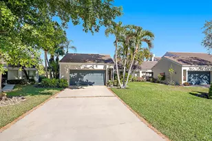 37 Edinburgh Dr, Palm Beach Gardens, FL 33418 - Photo 5