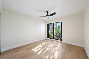 37 Edinburgh Dr, Palm Beach Gardens, FL 33418 - Photo 19