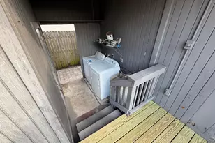 5645 Papaya Rd, West Palm Beach, FL 33413 - Photo 19