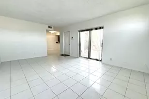 3757 Victoria Dr, West Palm Beach, FL 33406 - Photo 11