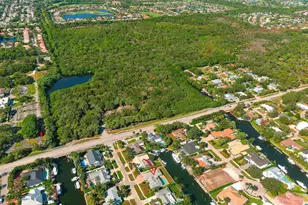 2185 Carib Cir, Palm Beach Gardens, FL 33410 - Photo 11