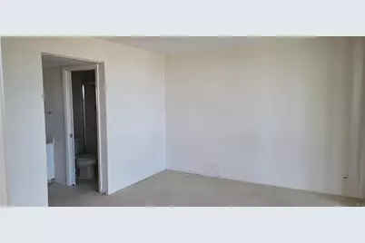 2425 Presidential Way #402, West Palm Beach, FL 33401 - Photo 11