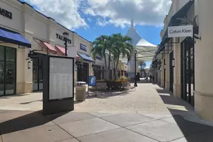 2425 Presidential Way, West Palm Beach, FL 33401 - Photo 25