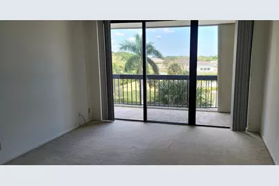 2425 Presidential Way #402, West Palm Beach, FL 33401 - Photo 13
