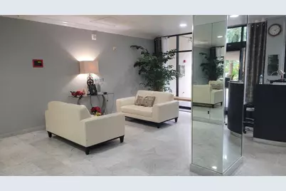 2425 Presidential Way #402, West Palm Beach, FL 33401 - Photo 17