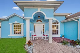 982 SW Worcester Ln, Port Saint Lucie, FL 34953 - Photo 13