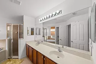 982 SW Worcester Ln, Port Saint Lucie, FL 34953 - Photo 19