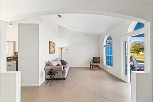 982 SW Worcester Ln, Port Saint Lucie, FL 34953 - Photo 7