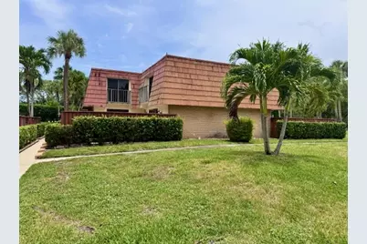 217 Live Oak Lane, Boynton Beach, FL 33436 - Photo 1