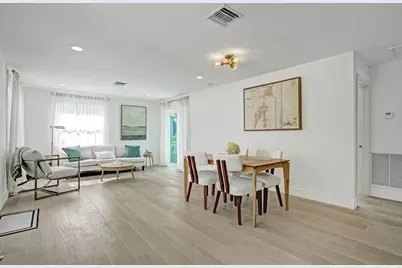 126 SW 7th Avenue, Delray Beach, FL 33444 - Photo 11