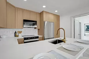 126 SW 7th Ave, Delray Beach, FL 33444 - Photo 7