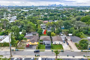 698 NE 36th St, Oakland Park, FL 33334 - Photo 11