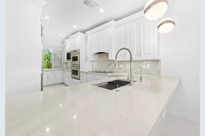 88 N Lakeshore Drive, Hypoluxo, FL 33462 - Photo 11