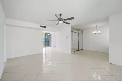 5130 Las Verdes Circle #307, Delray Beach, FL 33484 - Photo 7