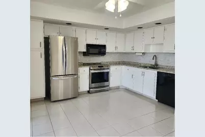 5130 Las Verdes Circle #307, Delray Beach, FL 33484 - Photo 5