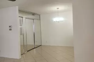 5130 Las Verdes Cir, Delray Beach, FL 33484 - Photo 11