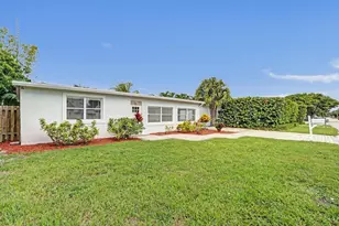 1205 S Lake Dr, Lantana, FL 33462 - Photo 25