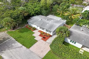 1205 S Lake Dr, Lantana, FL 33462 - Photo 15