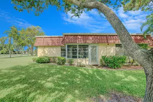 701 Laconia Cir, Lake Worth, FL 33467 - Photo 13