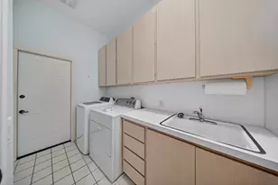 111 NW Bentley Cir, Port Saint Lucie, FL 34986 - Photo 15