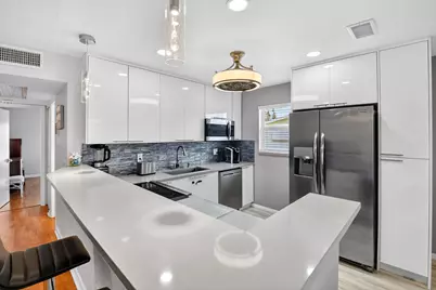 209 Somerset K, West Palm Beach, FL 33417 - Photo 11