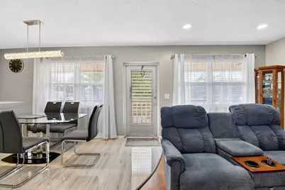 209 Somerset K, West Palm Beach, FL 33417 - Photo 5