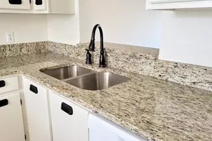 3105 SE Aster Ln, Stuart, FL 34994 - Photo 7