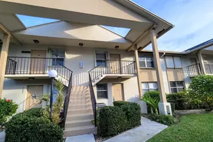 3105 SE Aster Ln, Stuart, FL 34994 - Photo 3