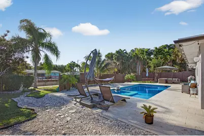 1530 W River Drive, Margate, FL 33063 - Photo 15