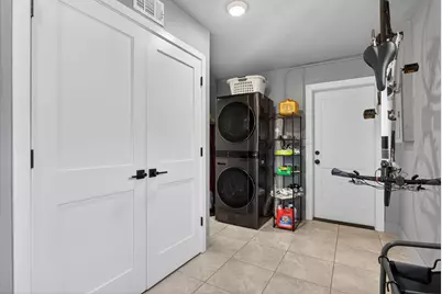 1530 W River Drive, Margate, FL 33063 - Photo 11