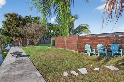 1530 W River Drive, Margate, FL 33063 - Photo 15
