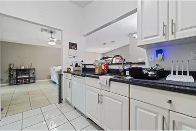 6194 Pine Tree Lane #D, Tamarac, FL 33319 - Photo 21