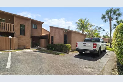 6194 Pine Tree Lane #D, Tamarac, FL 33319 - Photo 5