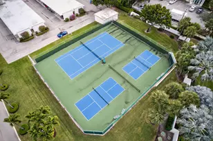 19800 Sandpointe Bay Dr, Tequesta, FL 33469 - Photo 13