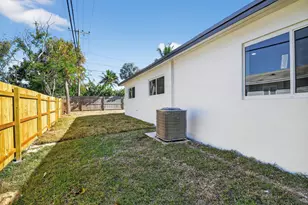 1426 Hillcrest Dr Dr, Lake Worth Beach, FL 33461 - Photo 49