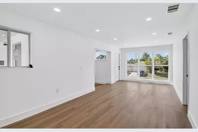 1426 Hillcrest Dr Drive, Lake Worth Beach, FL 33461 - Photo 11