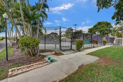 818 NW 26th Avenue, Delray Beach, FL 33445 - Photo 49