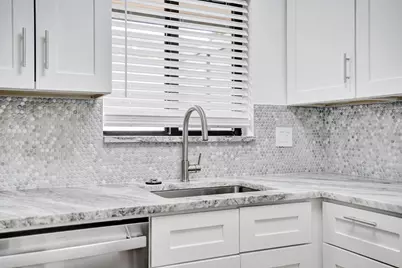 818 NW 26th Avenue, Delray Beach, FL 33445 - Photo 23