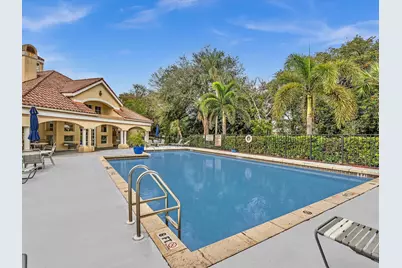 815 W Boynton Beach Boulevard #16-205, Boynton Beach, FL 33426 - Photo 45