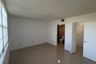 7380 NW 18th St, Margate, FL 33063 - Photo 9