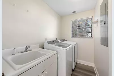 13290 Saint Tropez Circle, Palm Beach Gardens, FL 33410 - Photo 17