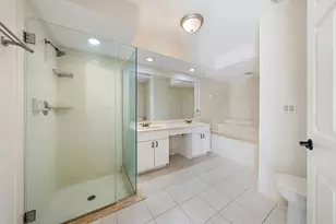 13290 St Tropez Cir, Palm Beach Gardens, FL 33410 - Photo 15