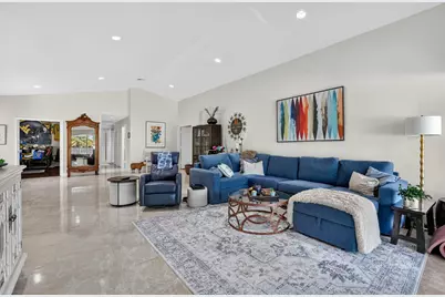 11270 Clover Leaf Circle, Boca Raton, FL 33428 - Photo 9
