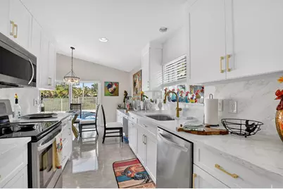 11270 Clover Leaf Circle, Boca Raton, FL 33428 - Photo 15