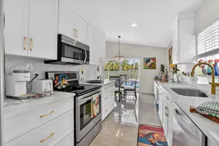 11270 Cloverleaf Cir, Boca Raton, FL 33428 - Photo 17