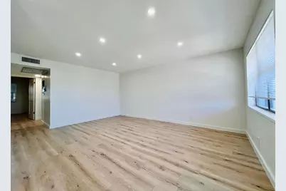 130 Chatham F, West Palm Beach, FL 33417 - Photo 5